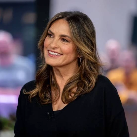 Mariska Hargitay 👑 thumbnail