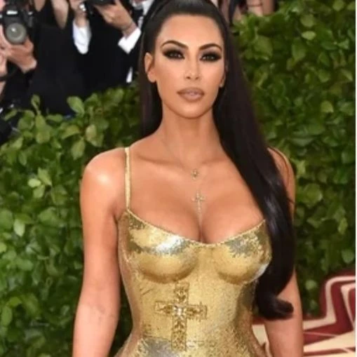 Kim Kardashian thumbnail