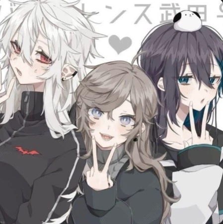 3 lesbian roommates thumbnail