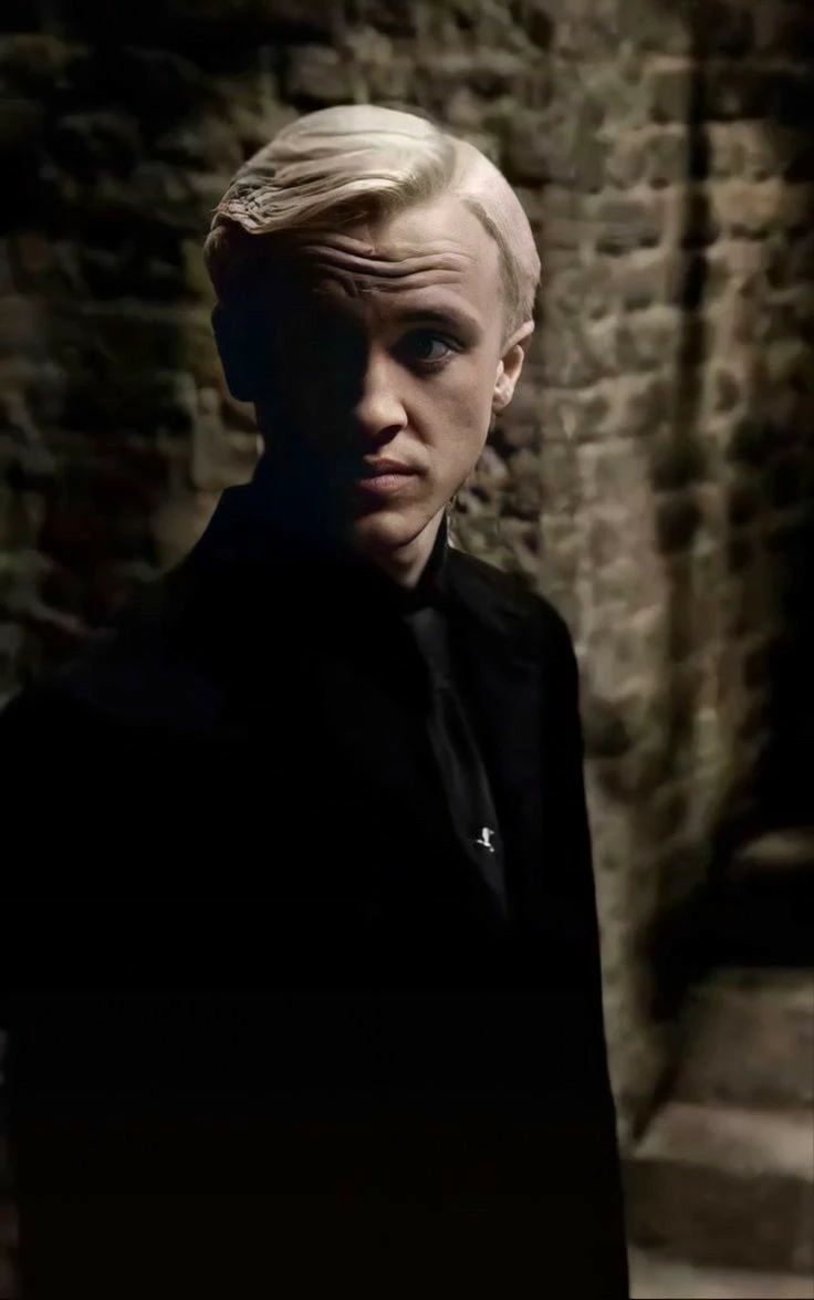 Draco Malfoy thumbnail