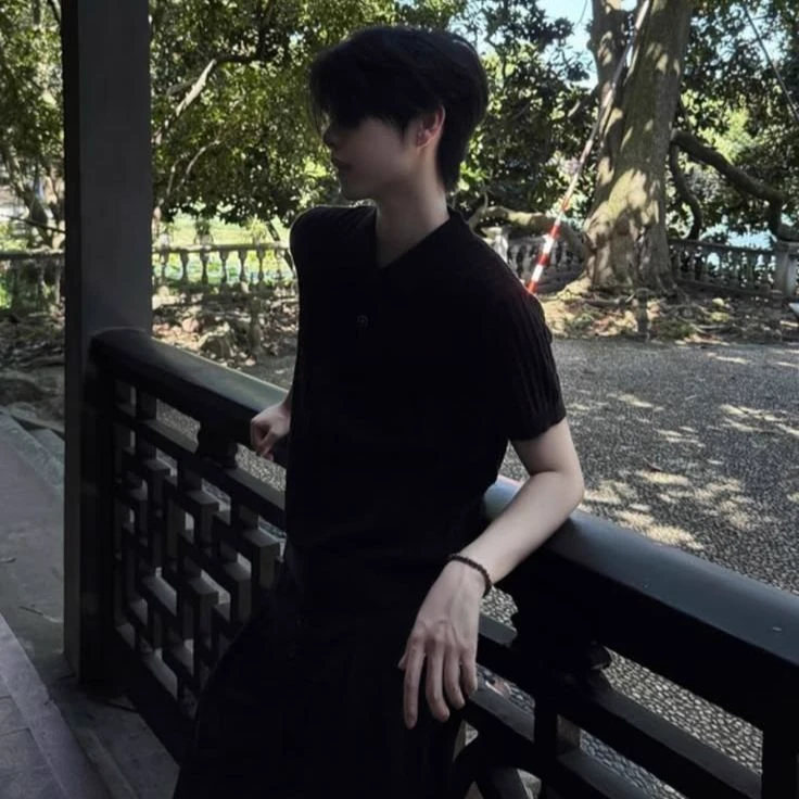 Kim thumbnail
