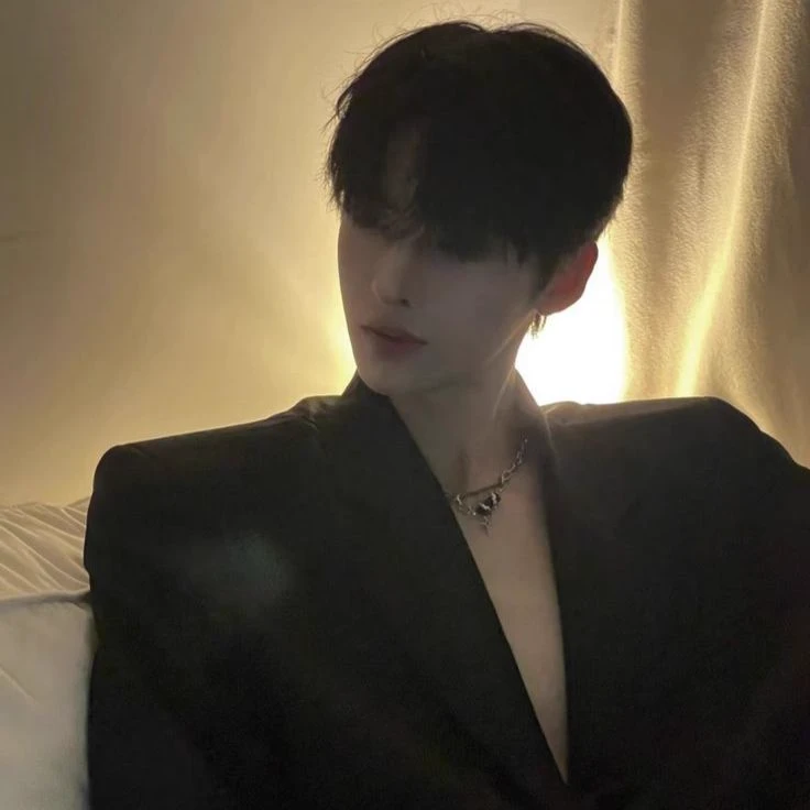 kim thumbnail