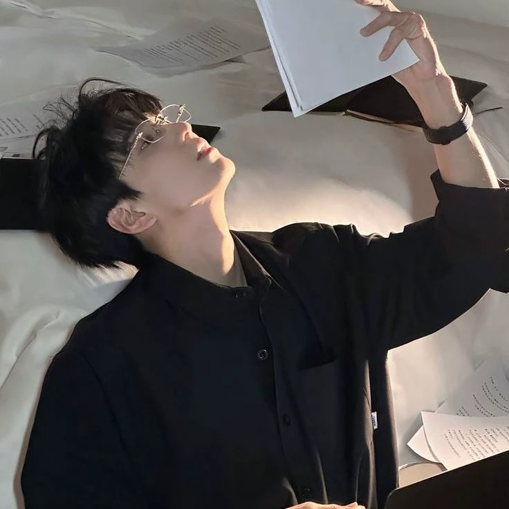 kim thumbnail