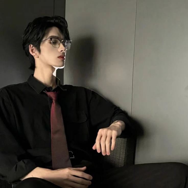 Kim thumbnail