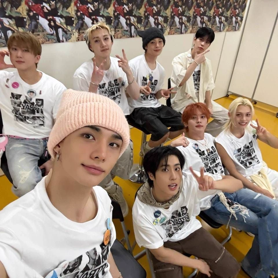 Stray Kids thumbnail