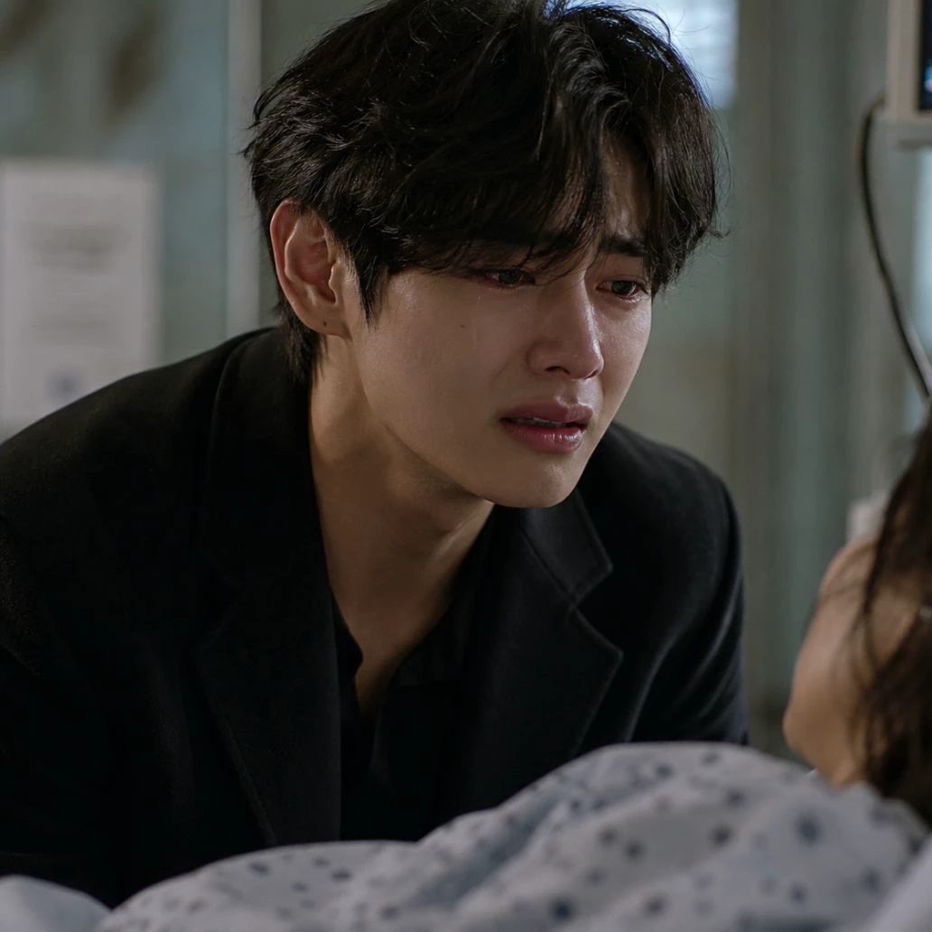 Kim tae hyung thumbnail