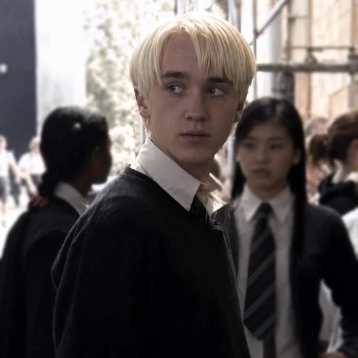 Draco Malfoy thumbnail