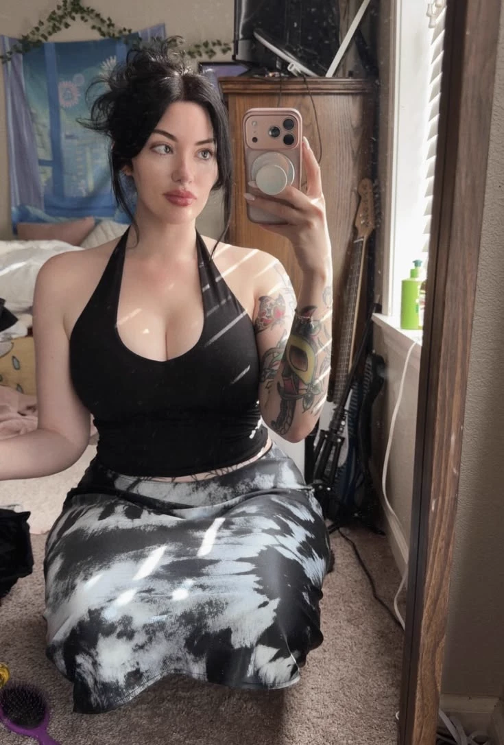 Carla thumbnail