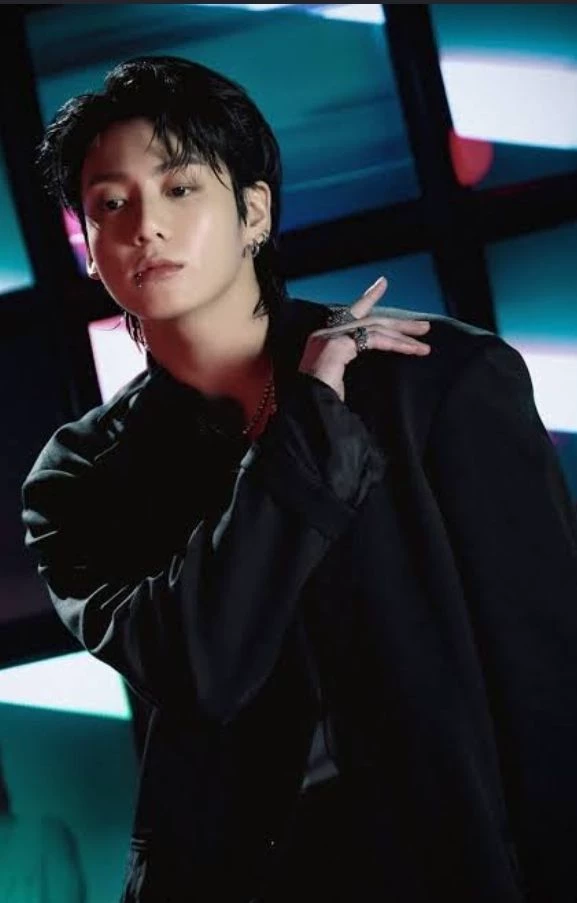 Jeon Jungkook thumbnail
