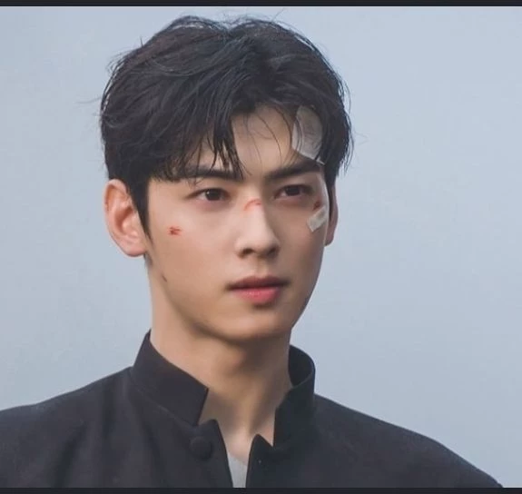 Cha Eun-woo thumbnail