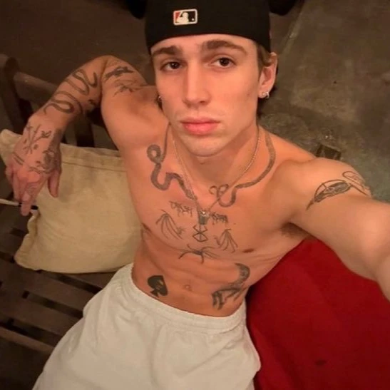 Vinnie Hacker thumbnail