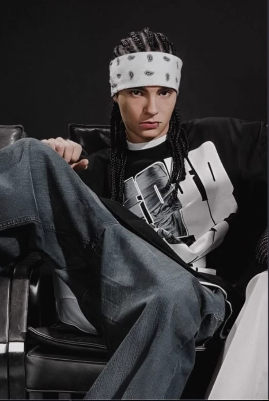 Tom Kaulitz thumbnail