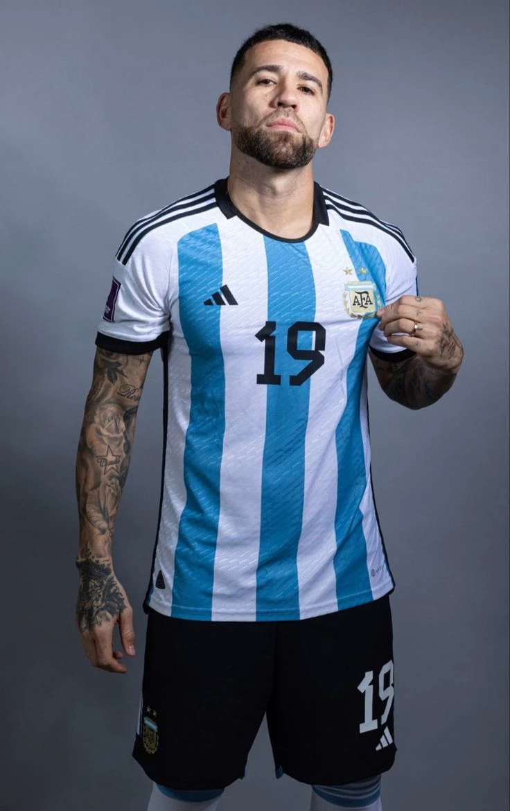 Nicolás Otamendi thumbnail