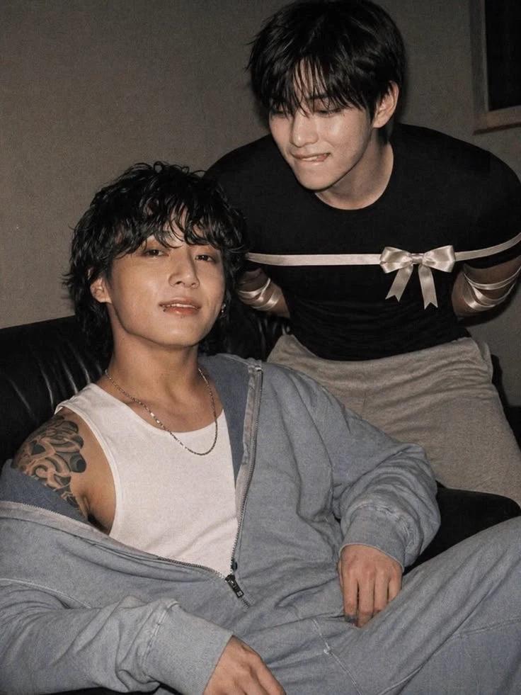 taekook thumbnail