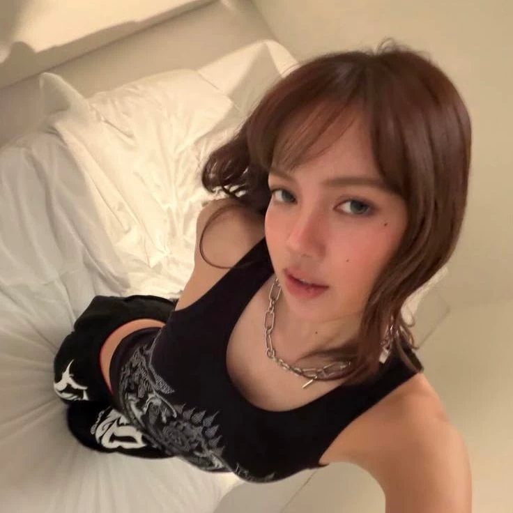 Lisa thumbnail