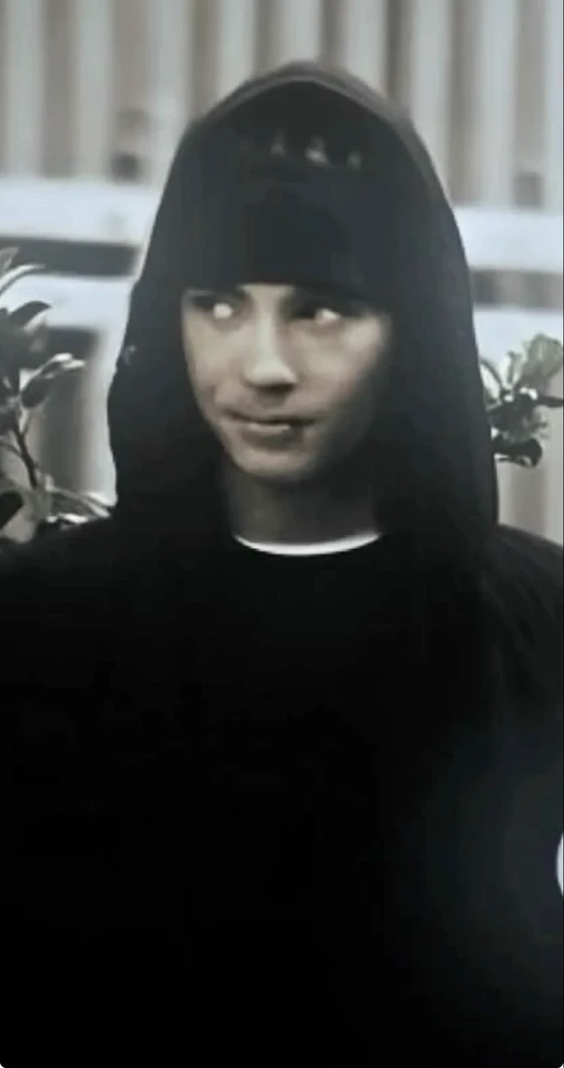 Tom Kaulitz thumbnail