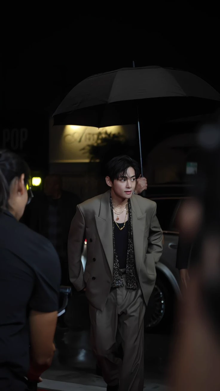 KIM TAEHYUNG thumbnail