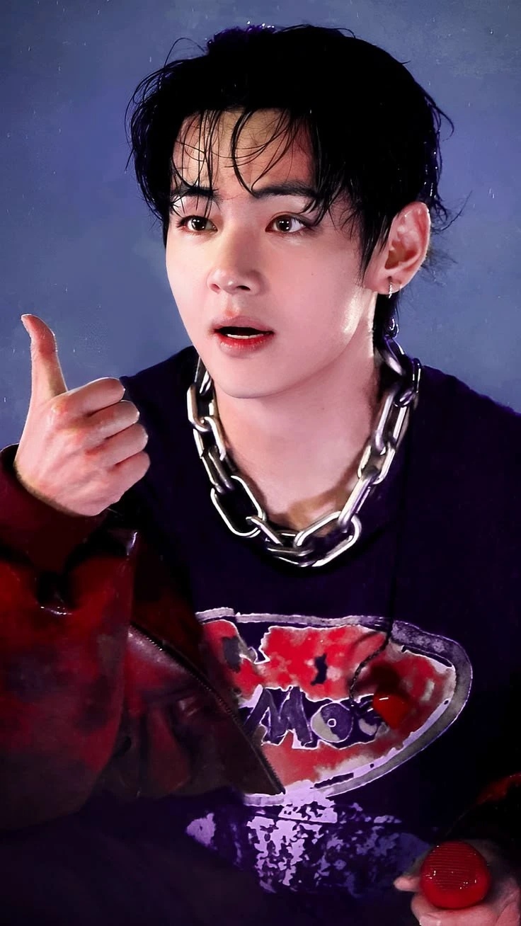 Kim Taehyung thumbnail