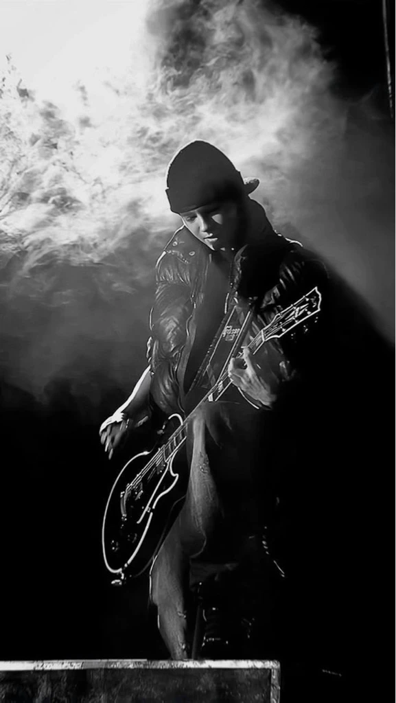 Tom Kaulitz-dirty deeds thumbnail