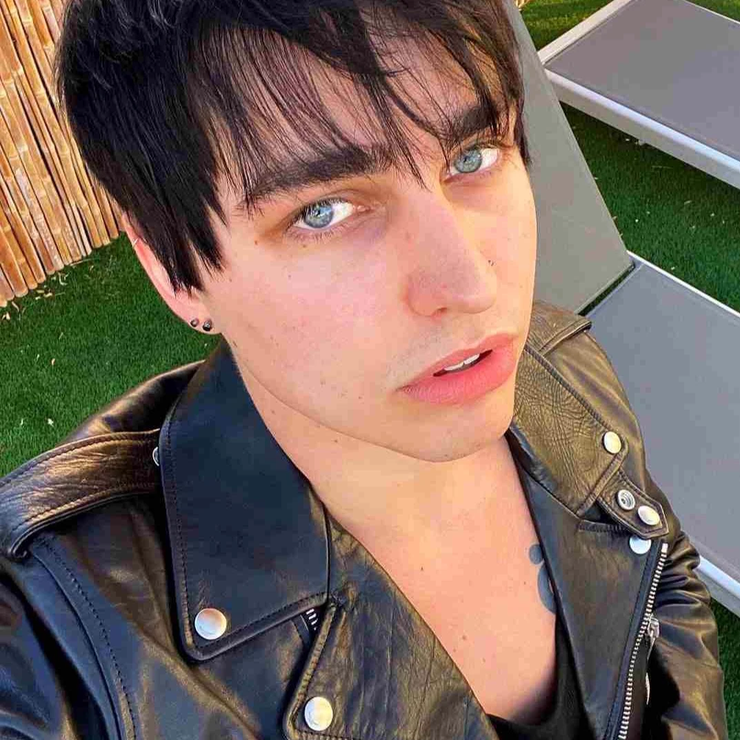 Dom Daddy Colby Brock thumbnail