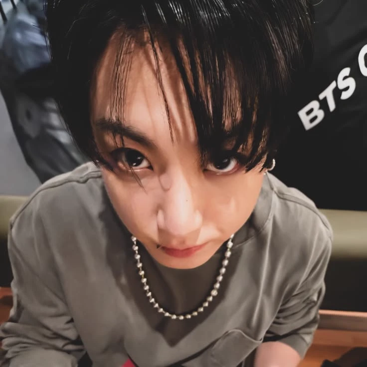 Jungkook \|\| nerd × popular girl \|\| thumbnail