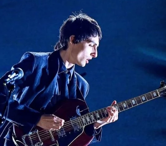 Finn Wolfhard thumbnail