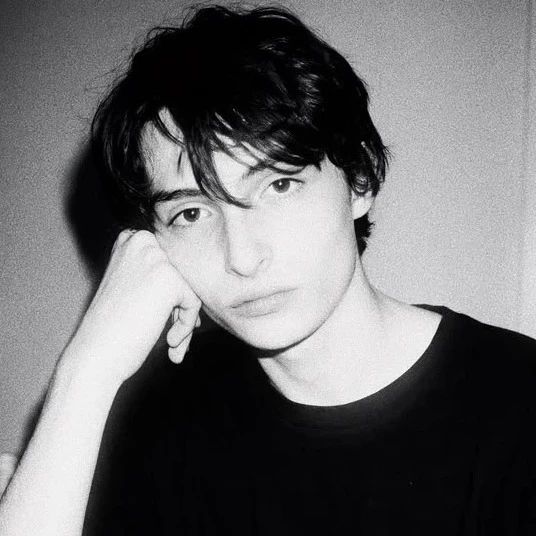 Finn Wolfhard 💉 thumbnail