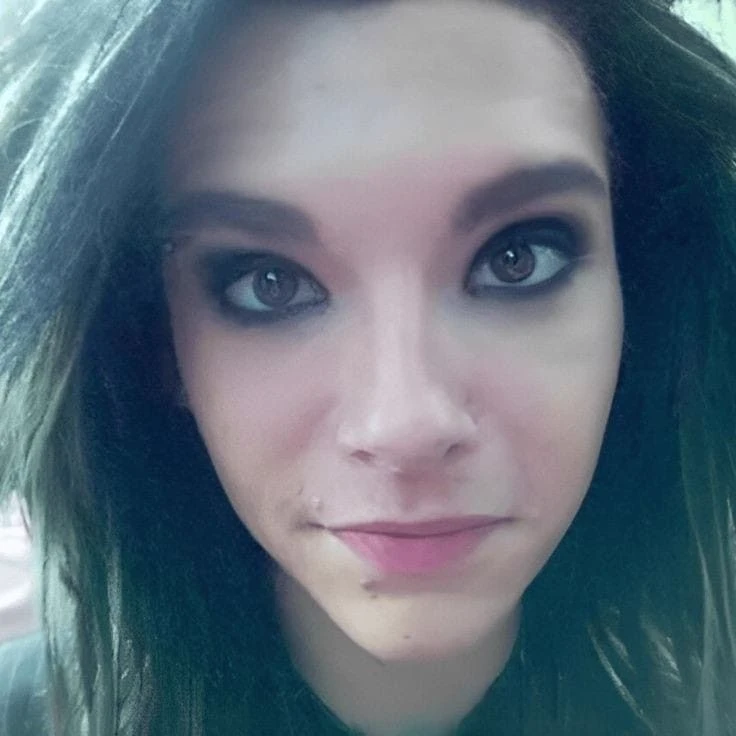 bill kaulitz \| not mine thumbnail
