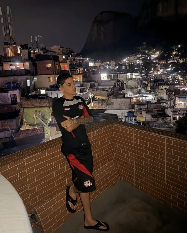 Hz, Pedro Henrique thumbnail