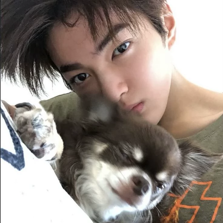 Keonho (Keonhyeon) thumbnail