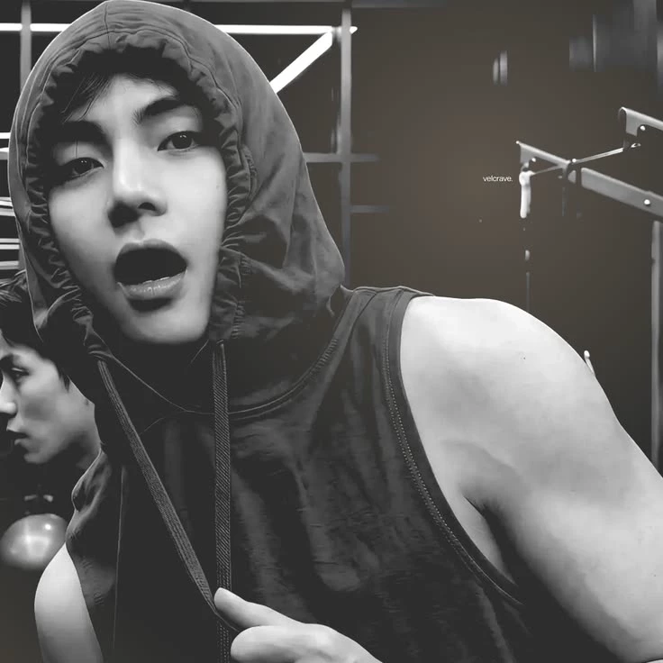 Kim Taehyung thumbnail