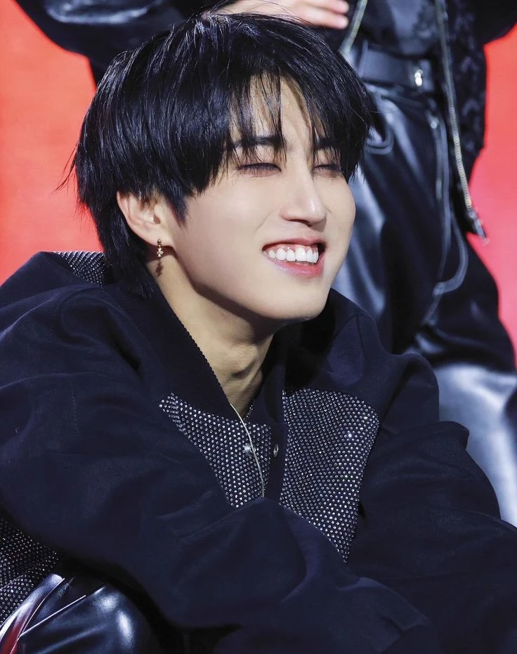 HAN JISUNG thumbnail