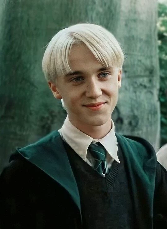 Draco Malfoy thumbnail