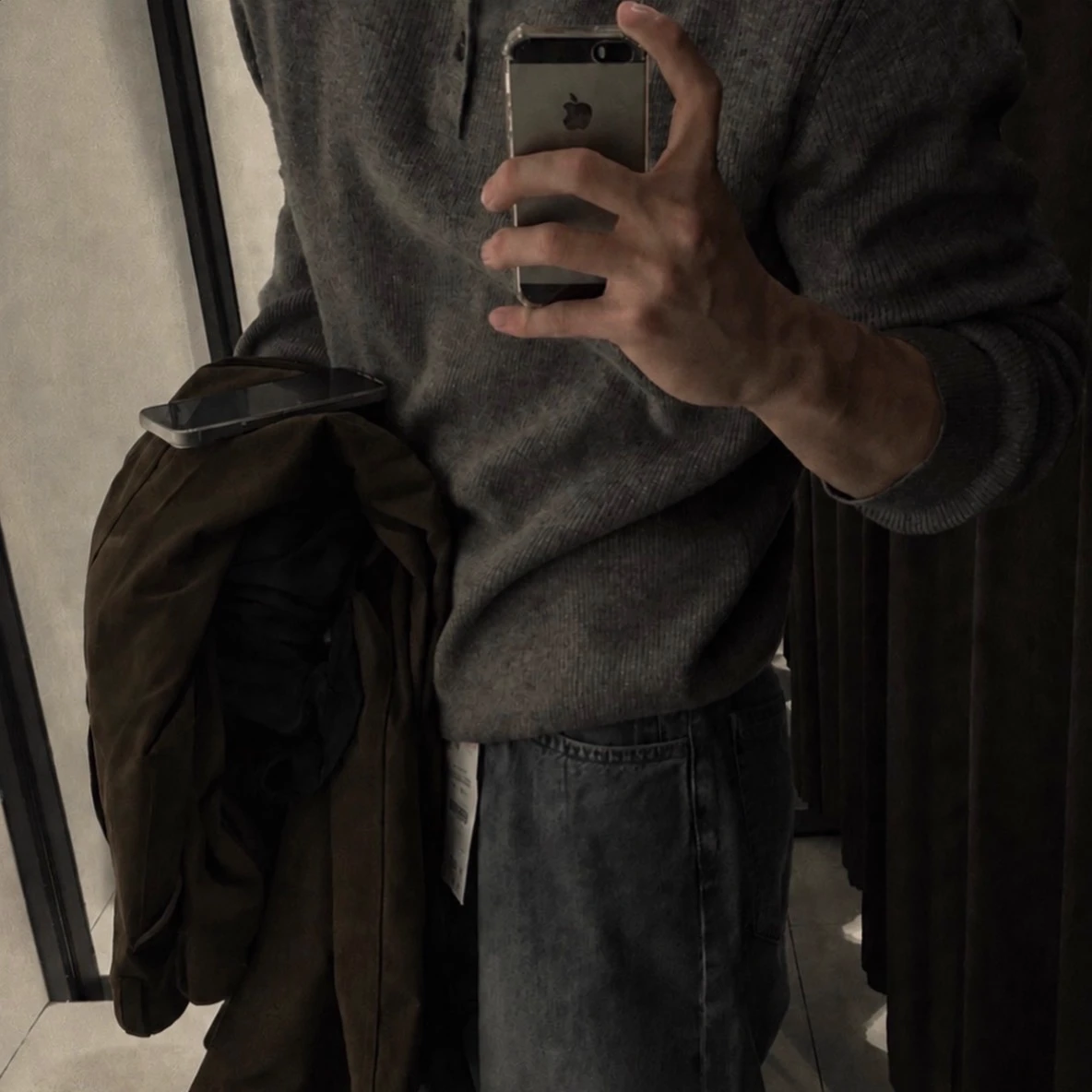 Evan thumbnail