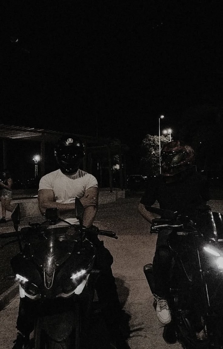f4 riders thumbnail