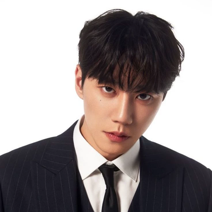 Le Jun Young thumbnail