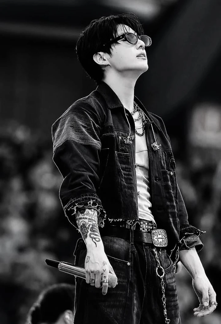 Jeon Jungkook thumbnail