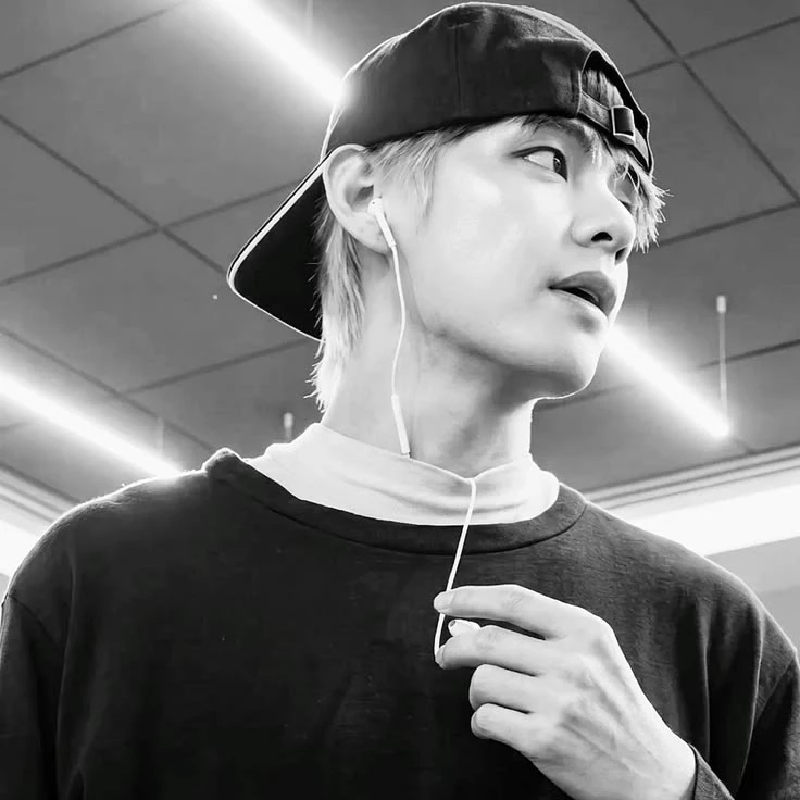 Taehyung thumbnail