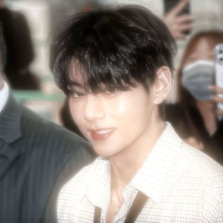 Kim taehyung " your cousin, thumbnail