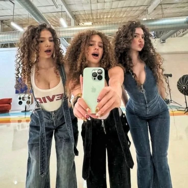 Kalogeria sisters thumbnail