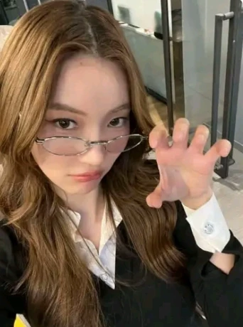 Jingjing Yu thumbnail