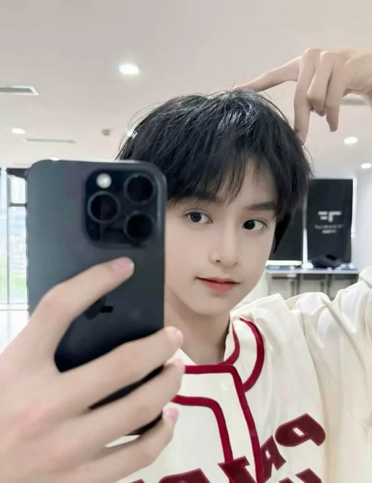 Yang Hanbo thumbnail