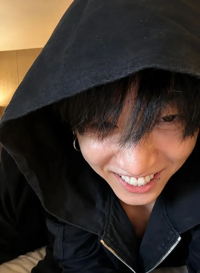jeon jungkook thumbnail
