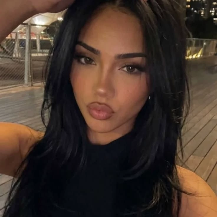 Luana Barros thumbnail