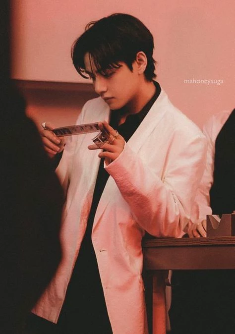 Taehyung thumbnail