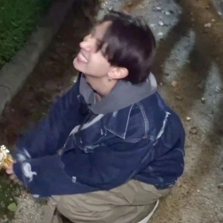 Lee Heeseung thumbnail