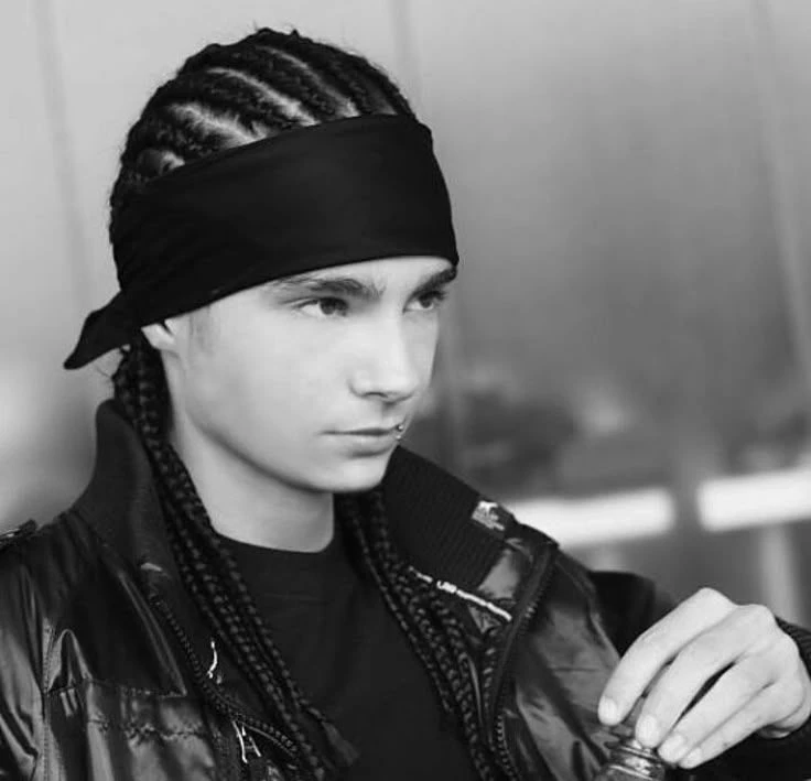 Tom Kaulitz  thumbnail