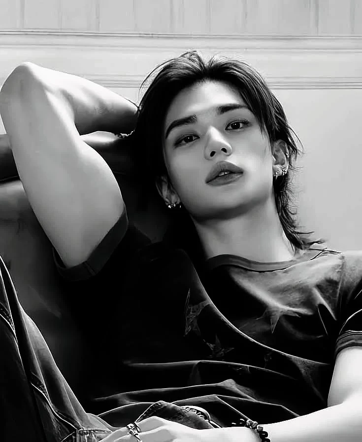 Hyunjin thumbnail