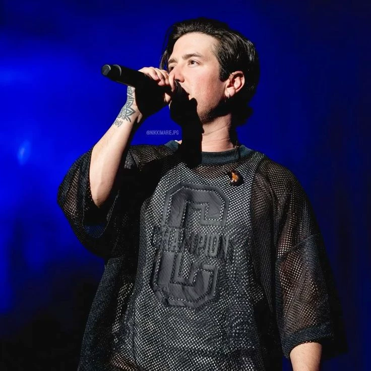 Logan Henderson thumbnail