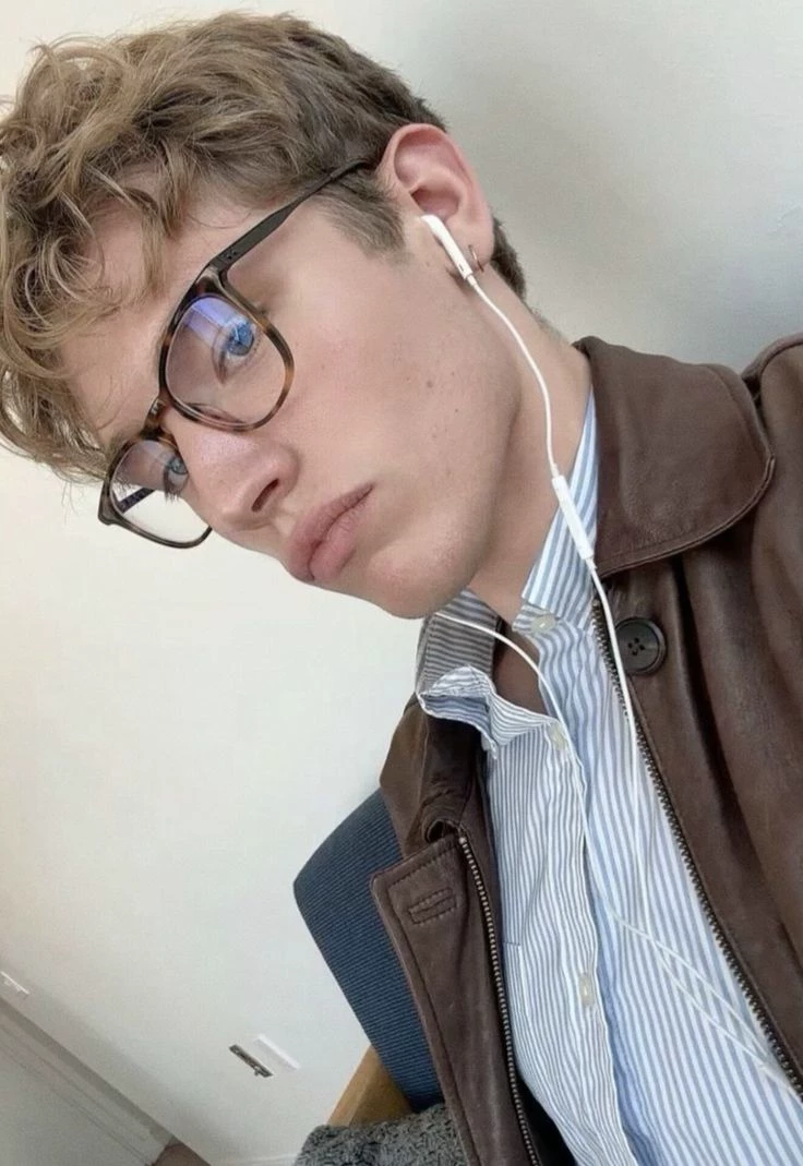 Chris thumbnail